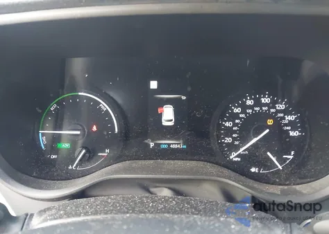 2021 Toyota Sienna Le z USA, uszkodzony, nr VIN 5TDKRKEC4MS020364